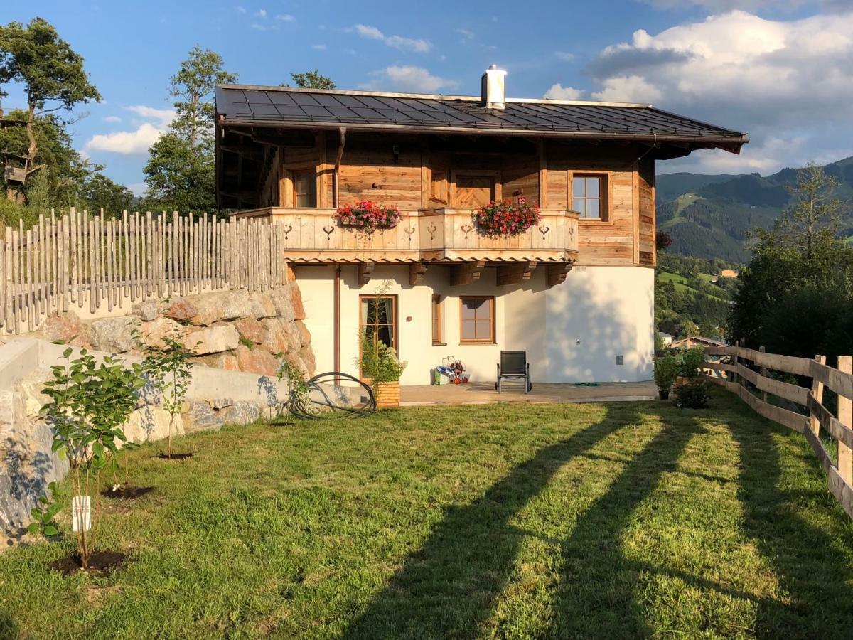 Family Retreat Maria Alm Villa Ngoại thất bức ảnh